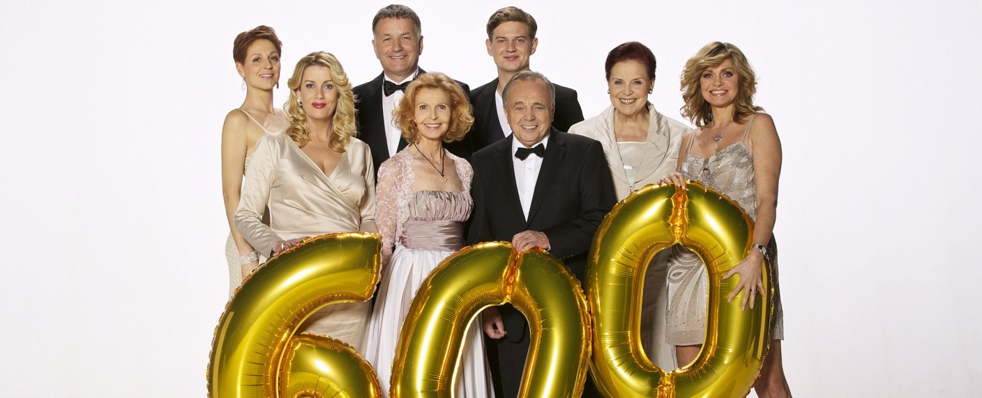 MDR verlängert „In aller Freundschaft“ bis 2016 – Bislang 600 Folgen in 15 Jahren – Bild: MDR