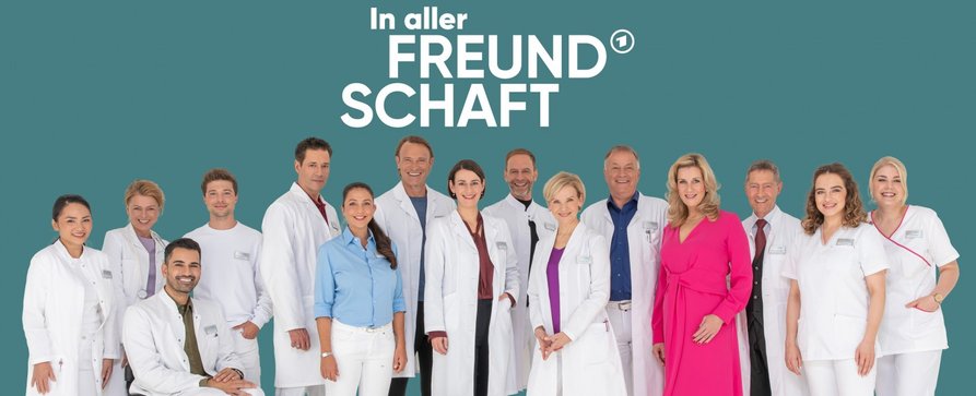 „In aller Freundschaft“: Grünes Licht für zwei weitere Staffeln – mit kleinem Wermutstropfen – „Polizeiruf 110“ mit Claudia Michelsen geht ebenfalls weiter – Bild: MDR/​Saxonia Media/​Markus Nass