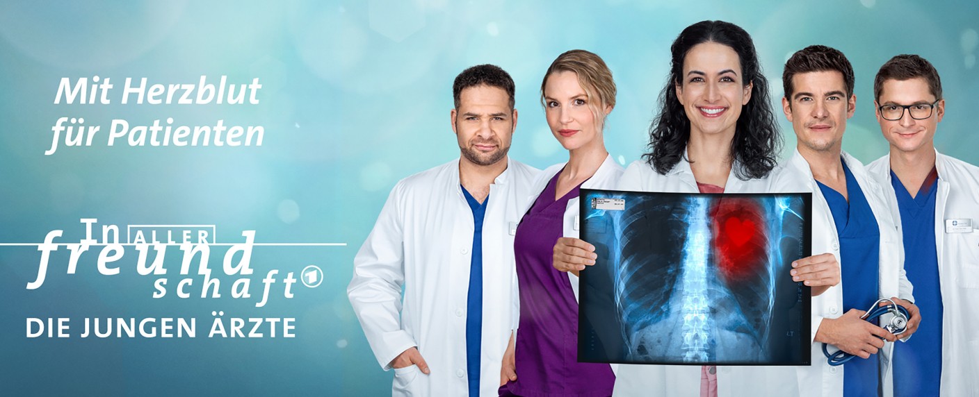 Schock-Ausstieg bei „In aller Freundschaft – Die jungen Ärzte“ – Diese Figur der ersten Stunde hat sich in der aktuellen Folge verabschiedet – Bild: ARD/​Tom Schulze