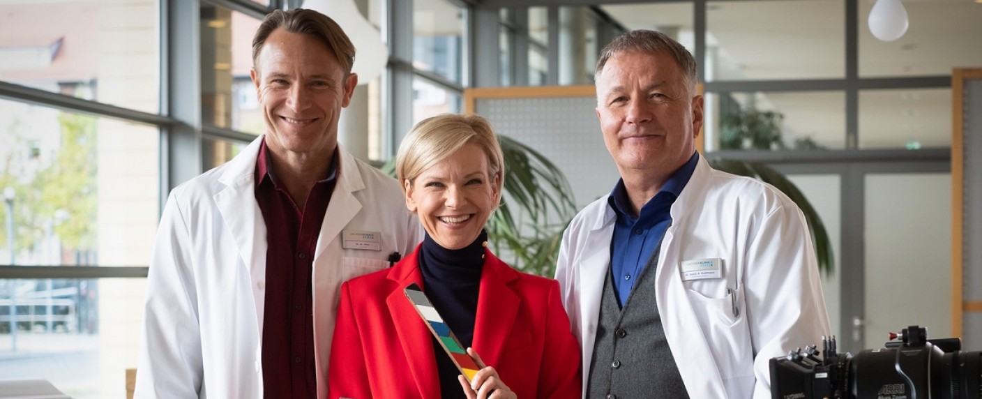 „In aller Freundschaft“ und „Die Krankenschwestern“: Startschuss für Nachschub 2020 – Neue Folgen des ARD-Dauerbrenners und Vorabend-Ablegers werden gedreht – Bild: MDR/​Robert Strehler