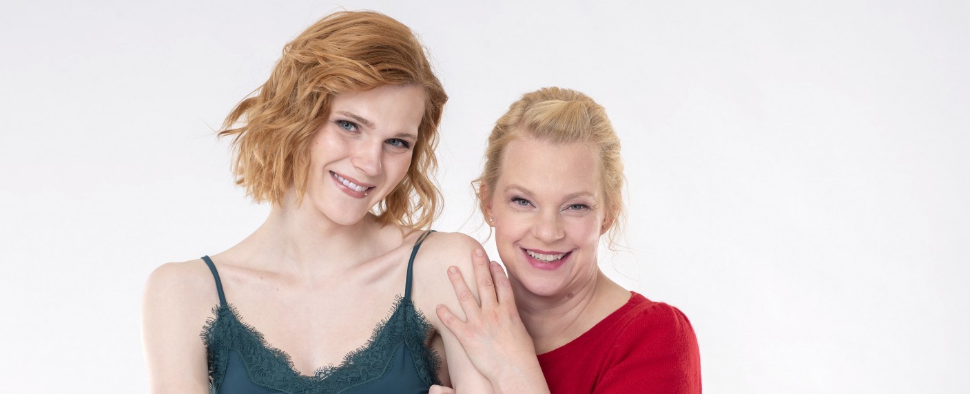 „Rote Rosen“: Onlinefolge hilft Ausstrahlungspause zu überbrücken – Überraschender Rückblick zur Vorgeschichte der 20. Staffel – Bild: ARD/​Thorsen Jander