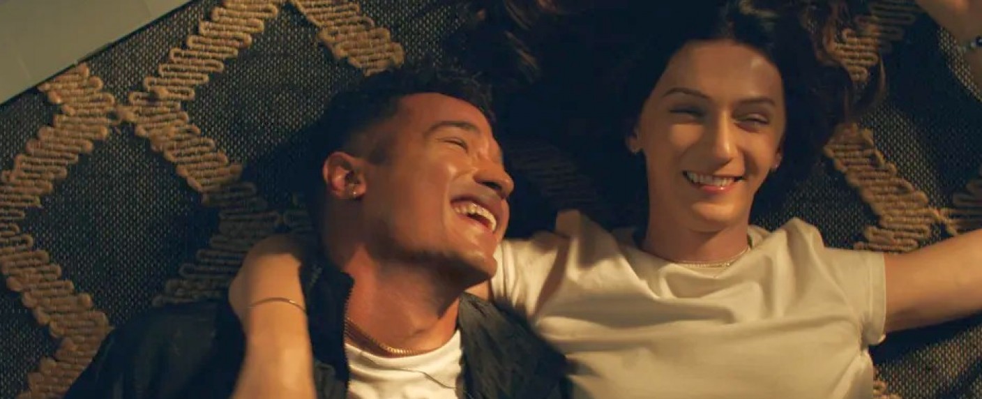 [UPDATE] „Queer as Folk“: Trailer und deutsche Heimat für Neuauflage – Premiere der neuen Version von Russel T Davies’ Kultformat Ende Juli – Bild: Peacock