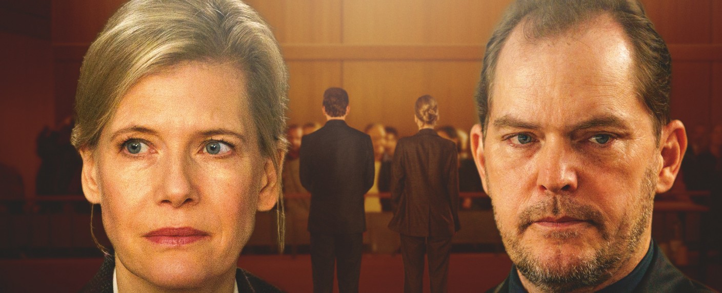 „Sie sagt. Er sagt“: Neues Justizdrama nach Ferdinand von Schirach – ZDF-Drama mit Ina Weisse, Matthias Brandt und Godehard Giese – Bild: ZDF/​Julia Terjung