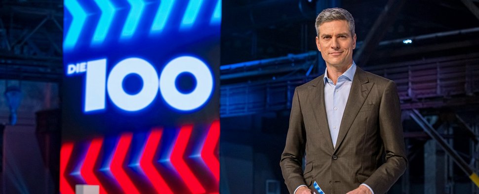 Ingo Zamperoni moderiert „Die 100 – was Menschen bewegt“ – Bild: NDR/Axel Herzig