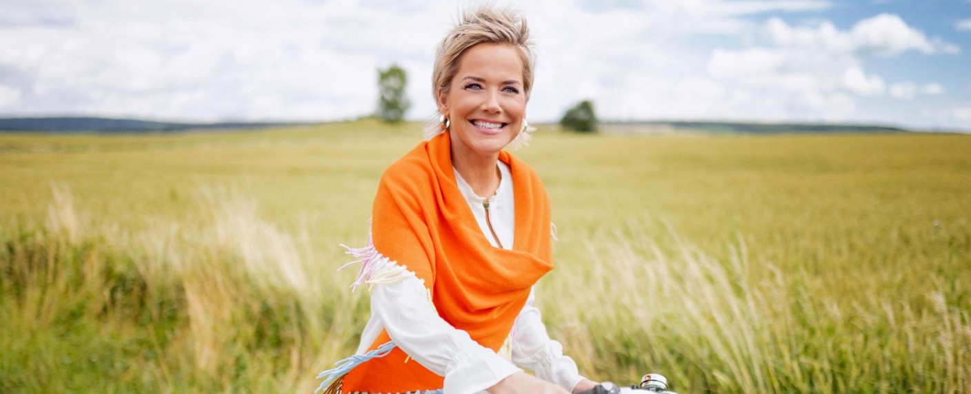 Längere „Bauer sucht Frau“-Staffel wieder mit Doppelschlag – Inka Bause verkuppelt zweimal pro Woche – Bild: RTL/​Benno Kraehahn