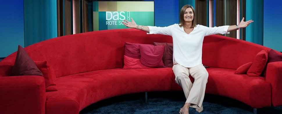 Inka Schneider moderiert „DAS!“ seit 2004. – Bild: NDR Norddeutscher Rundfunk
