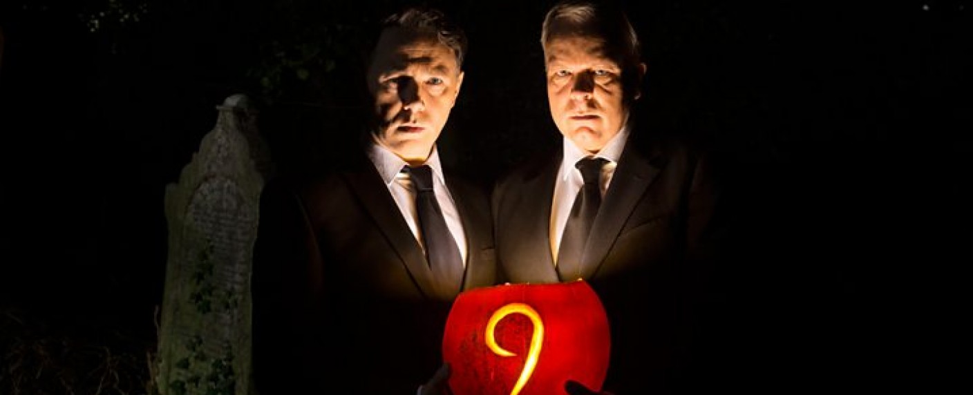 „Inside No. 9“: Neue Staffeln und Halloween-Special bei arte verfügbar – Neue Folgen der britischen Comedy-Horrorserie als Deutschlandpremieren – Bild: Richard Ansett/​BBC