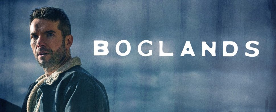 Der irische Krimi „Boglands“ mit Dónall Ó Héalai – Bild: TG4/BBC