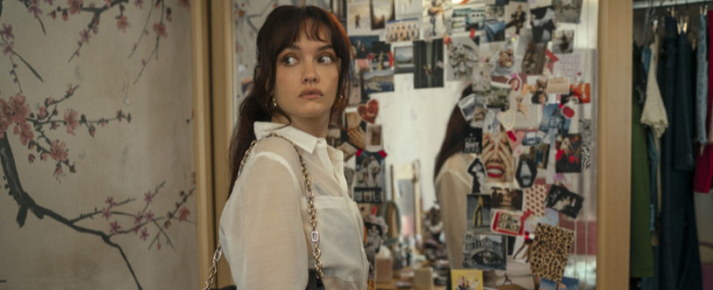 „Das Gift der Seele“: „House of Cards“- und „House of the Dragon“-Stars fahren Krallen aus – Review – Saftige Romanadaption lässt wohlhabende Galeristin und potenzielle Schwiegertochter aufeinanderprallen – Bild: Prime Video