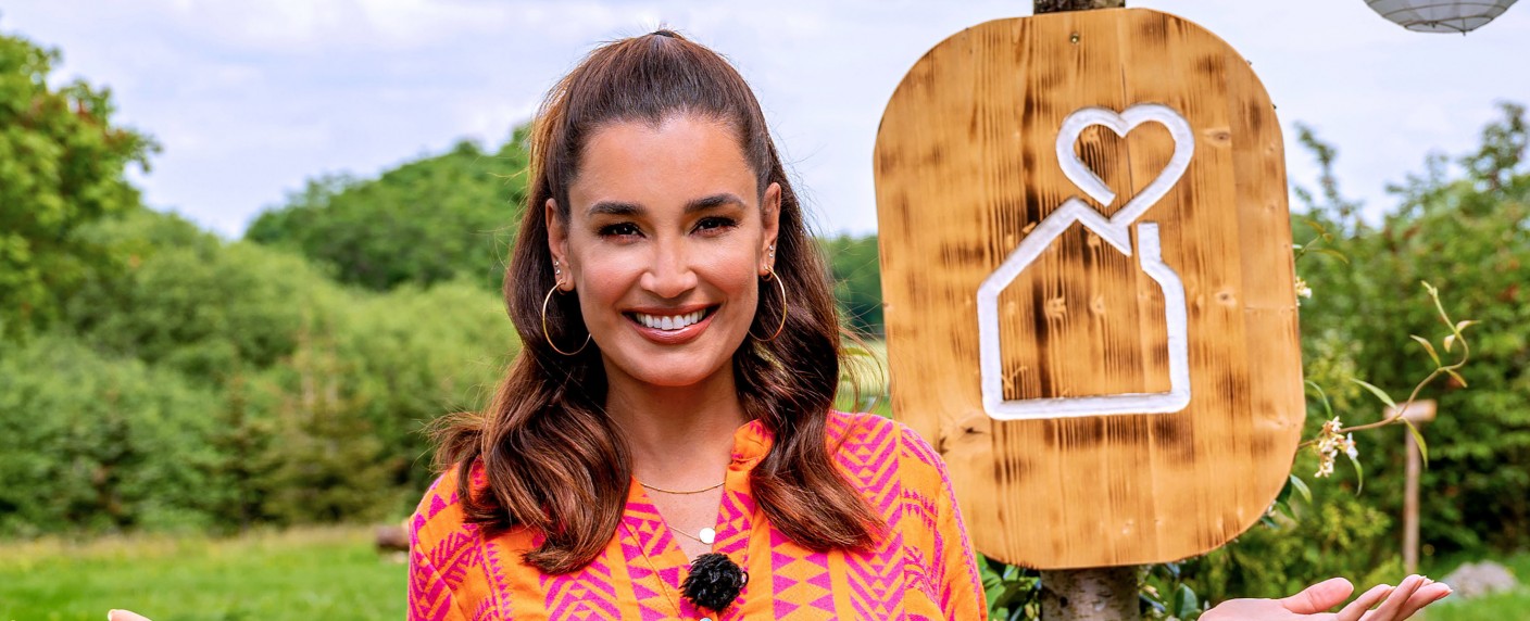 „Let’s Love“ fliegt endgültig aus dem Programm, neues Talkformat für Jana Ina Zarrella – „#OMG mit Jana Ina“ exklusiv in der ARD Mediathek – Bild: RTL Zwei/​Christian Weck