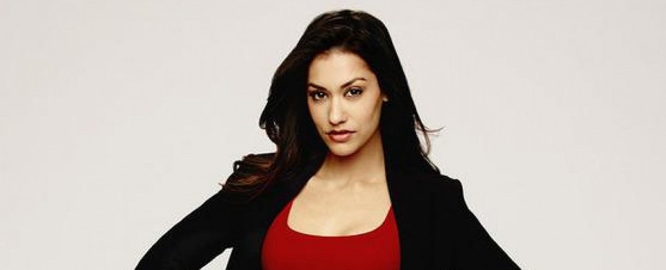 Janina Gavankar als Detective Meredith Bose in „Detective Laura Diamond“ – Bild: NBC