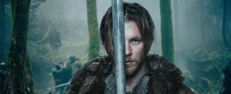 „Killing Eve“-Prequel? Jannis Niewöhner wird für „Honey“ zum Agentenjäger der Stasi – Schwarzhumoriger Agententhriller in Ostberlin des Jahres 1982 als BBC-ZDF-Koproduktion – Bild: RTL /​ Constantin Film