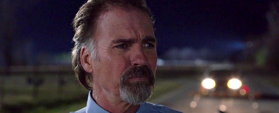 Jeff Fahey als Sheriff Howard ‚Duke‘ Perkins in „Under the Dome“ – Bild: CBS