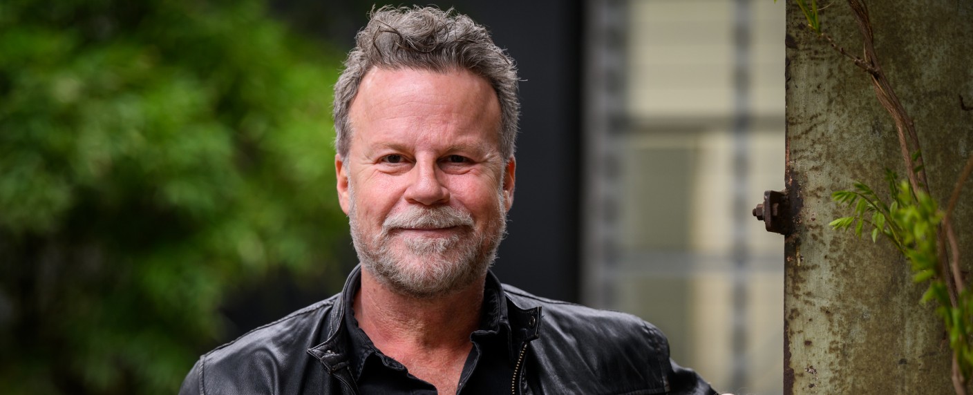 ProSieben schickt neues Format mit Jenke von Wilmsdorff auf Sendung – „Jenke. Report.“ beschäftigt sich Ende Mai mit der Cannabis-Legalisierung – Bild: ProSieben/​Willi Weber