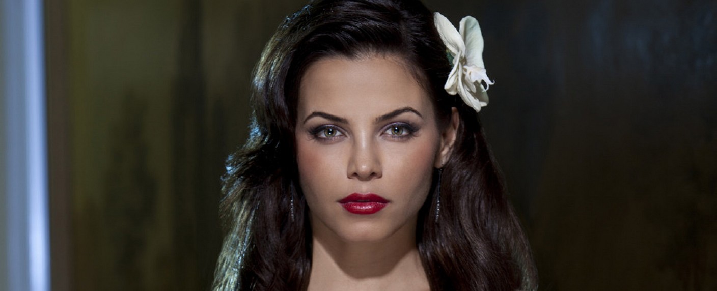 „Supergirl“ engagiert Jenna Dewan-Tatum („Witches of East End“) in Nebenrolle – Jimmy Olsens Ex Lucy Lane kommt zu CatCo – Bild: Lifetime