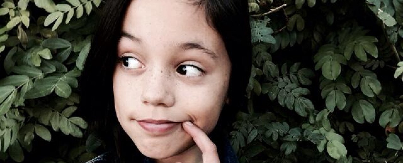 „Stuck in the Middle“: Disney Channel bestellt Comedy mit „Jane the Virgin“-Darstellerin – Die junge Jane mit eigener Serie – Bild: Jenna Ortega – Official Facebook