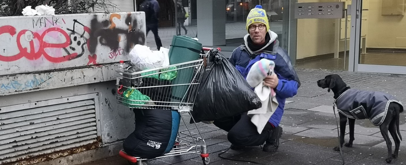 RTL Zwei: Promis werden obdachlos, Corona-Spezial der „Wollnys“ – Neues Sozialexperiment im April – Bild: RTL Zwei