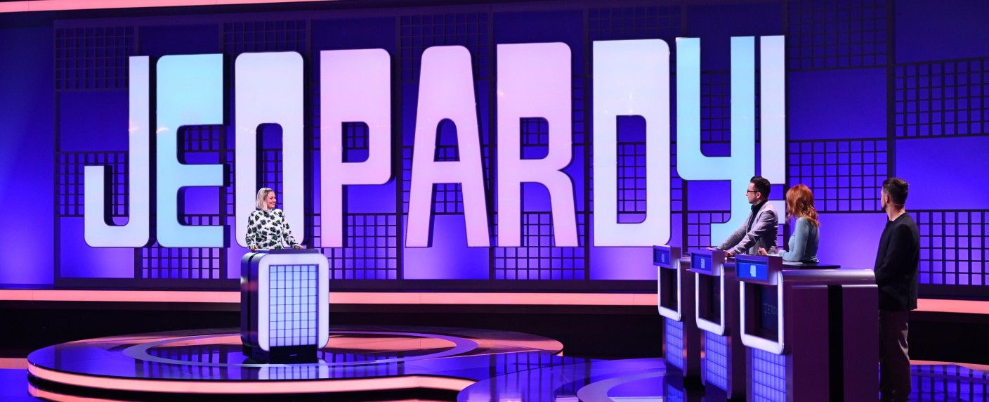 Quoten: „Jeopardy!“ verabschiedet sich mit Tief, auch „Die Bachelorette“ mit Problemen – Leichtathletik-WM dominiert, Promi-Spezial von „Die Schnäppchenhäuser“ punktet – Bild: Sat.1/​Willi Weber