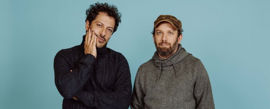 Nach Vorwürfen: „jerks.“ und weitere Formate von Christian Ulmen gehen offline – Diese Sendungen sind aktuell nicht mehr abrufbar – Bild: Joyn/​André Kowalski