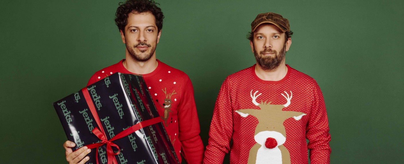 „jerks.“, „Frau Jordan“ und „Check Check“: Kostenlose Folgen über Weihnachten – Joyn-Eigenproduktionen temporär für alle Nutzer abrufbar – Bild: Joyn/​André Kowalski