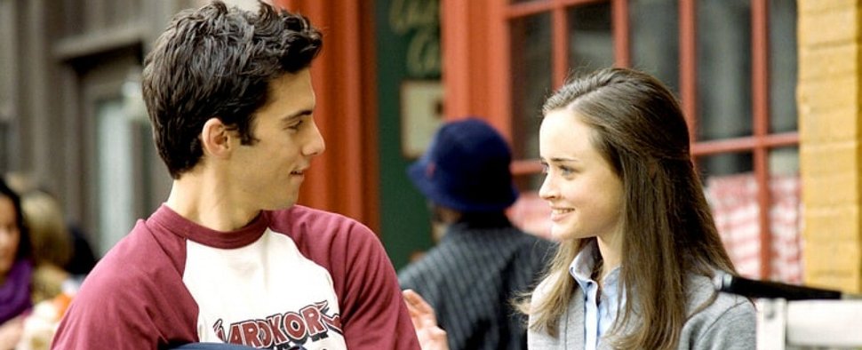 Jess (Milo Ventimiglia) und Rory (Alexis Bledel) in „Gilmore Girls“ – Bild: Warner Bros. TV