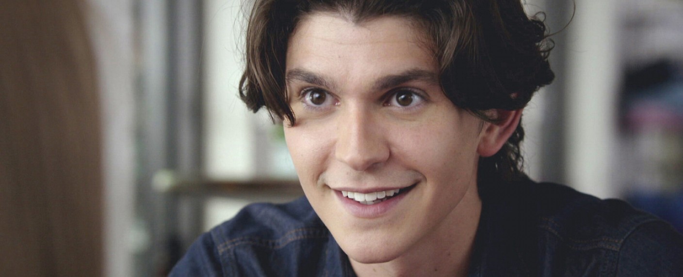 „Famous in Love“: ABC Family benennt Cast um Bella Thorne – „Faking it“- und „Finding Carter“-Darsteller in neuem Drama-Piloten – Bild: MTV