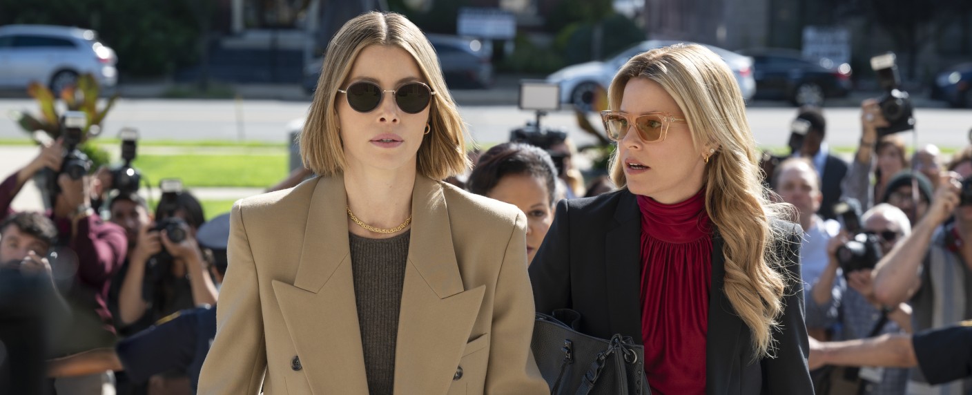 [UPDATE] „The Better Sister“: Trailer zum Thriller mit Jessica Biel und Elizabeth Banks – Grausamer Mord bringt ungleiche Schwestern wieder zusammen – Bild: Jojo Whilden/​Prime Video