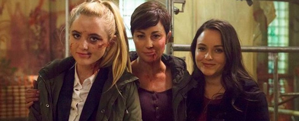Jody Mills (Kim Rhodes, m.), Claire (Kathryn Newton, l.) und Alex (Katherinen Ramdeen, r.) in einer Folge der Originalserie – Bild: The CW