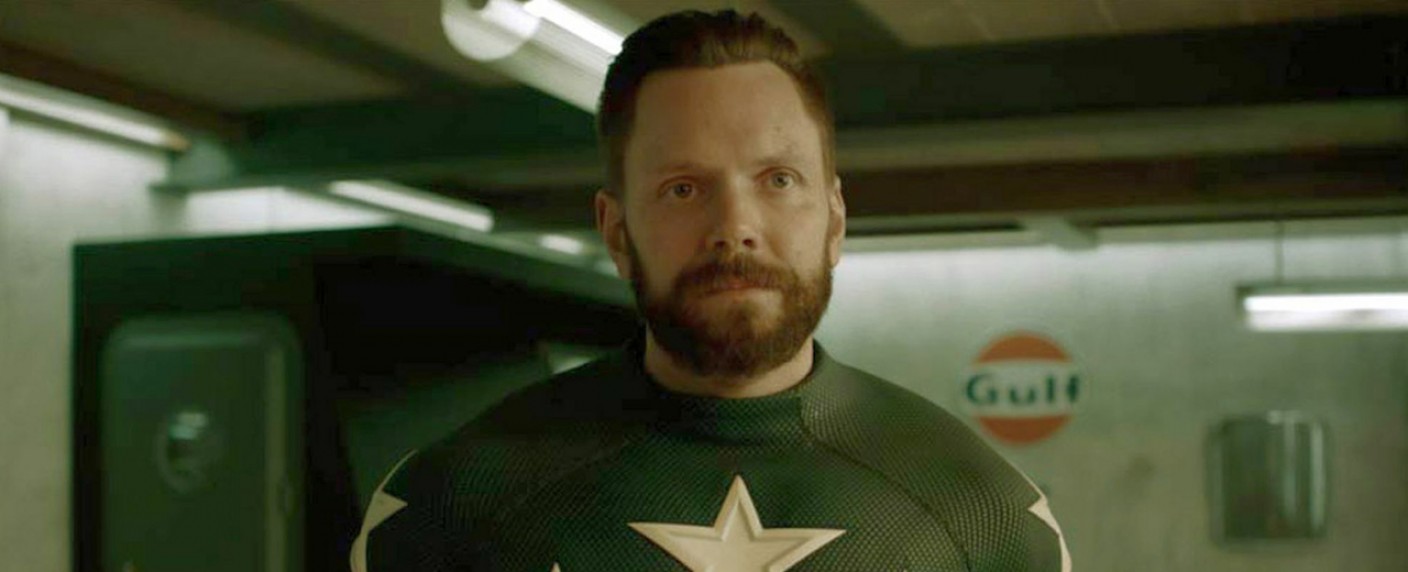 „Stargirl“: Joel McHale steigt in dritter Staffel in den Hauptcast auf – Mehr vom Superheld Starman in DC-Serie – Bild: The CW