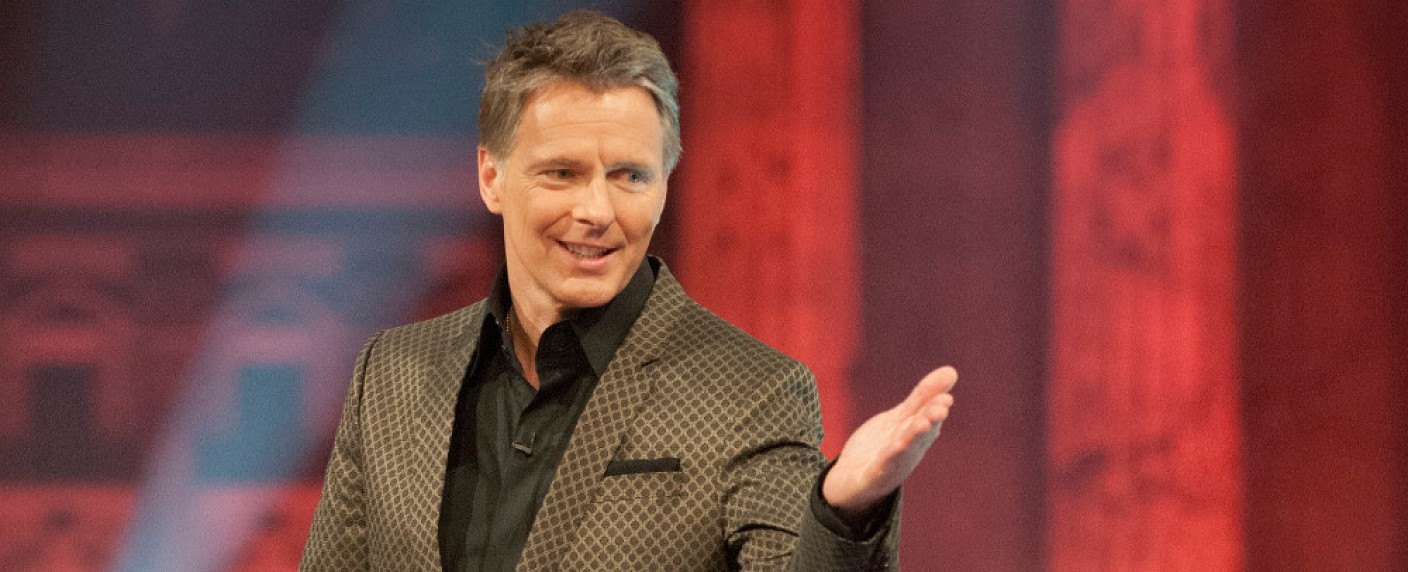 „Quizduell“: Jörg Pilawa stellt Fortsetzung der Vorabendshow in Frage – Moderator hat von den ARD-Plänen aus der Zeitung erfahren – Bild: NDR/​Max Kohr