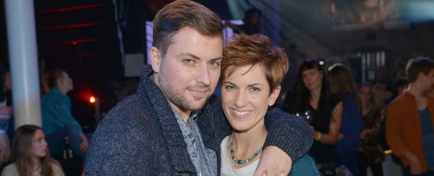 „GZSZ“: Termin für Comeback von Isabell Horn und Felix von Jascheroff bekannt – Soap-Traumpaar Pia und John kehrt Anfang Februar zurück – Bild: RTL/​Rolf Baumgartner