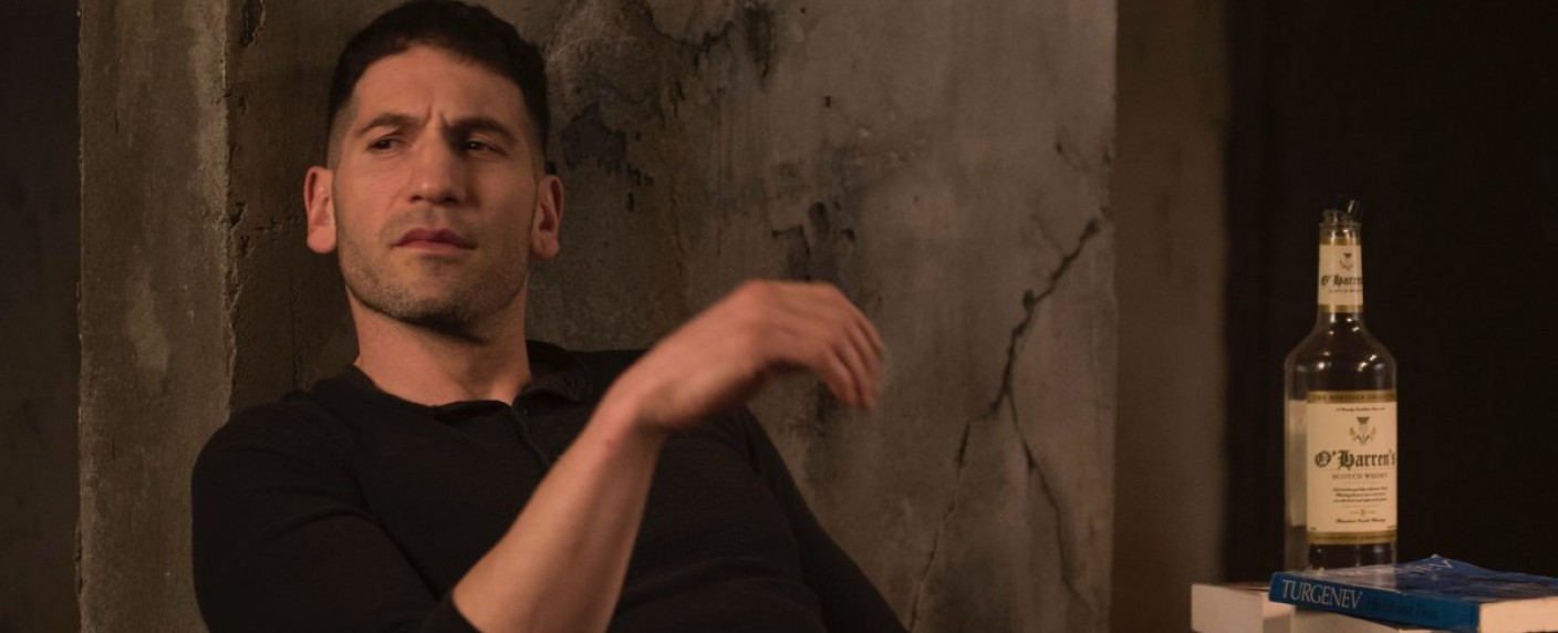 Ex-„Punisher“ Jon Bernthal wird zum „American Gigolo“ – Showtime bestellt Piloten zur Serien-Adaption des „Mannes für gewisse Stunden“ – Bild: Netflix