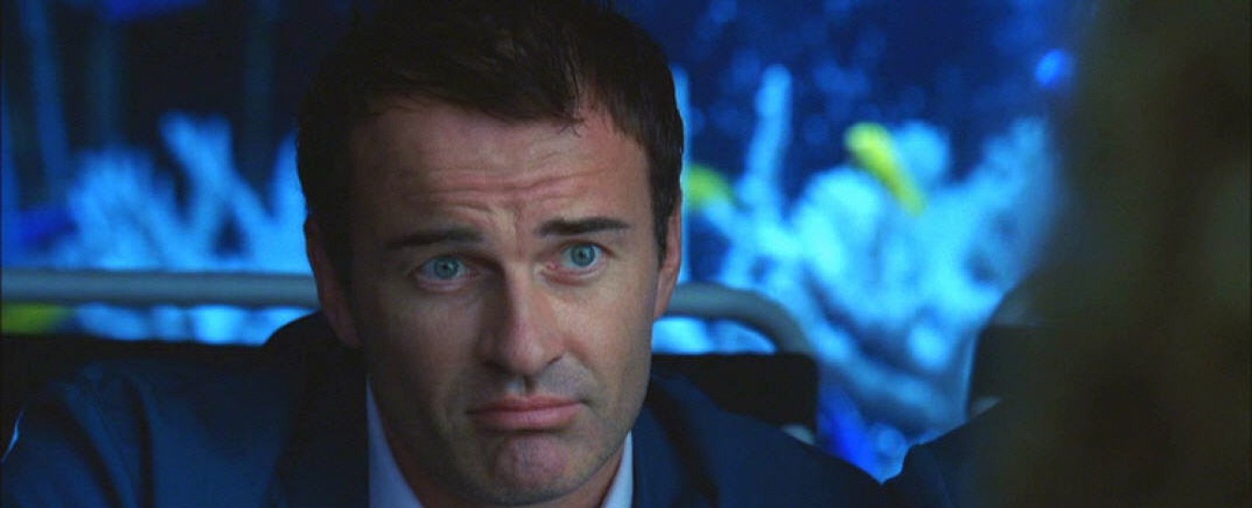 „Hunters“: Julian McMahon übernimmt dritte Hauptrolle in Syfy-Serie – Ex-„Nip/​Tuck“-Doktor als Junkie – Bild: FX Productions