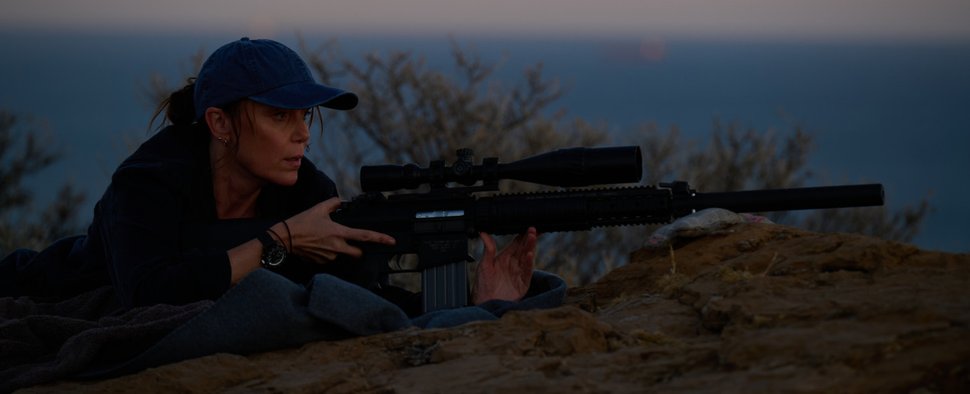 Julie Green (Keeley Hawes) ist noch immer treffsicher – Bild: ZDF/Marq Riley