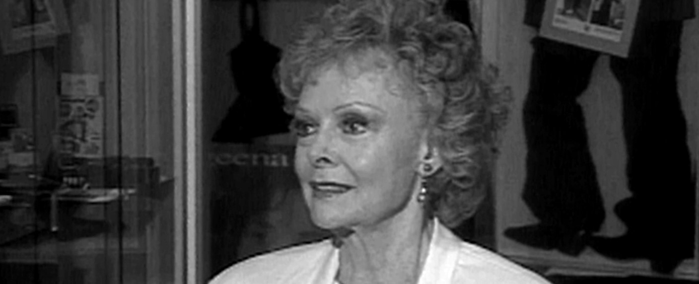 „Lost in Space“ und „Lassie“: June Lockhart mit 100 Jahren verstorben – Schauspielerin wurde zum Inbegriff der amerikanischen Fernseh-Mutter – Bild: ABC
