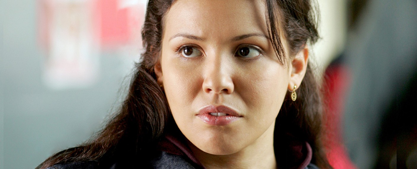 „Queen of the South“ verpflichtet Justina Machado – „Six Feet Under“-Darstellerin in USA-Network-Pilot – Bild: HBO