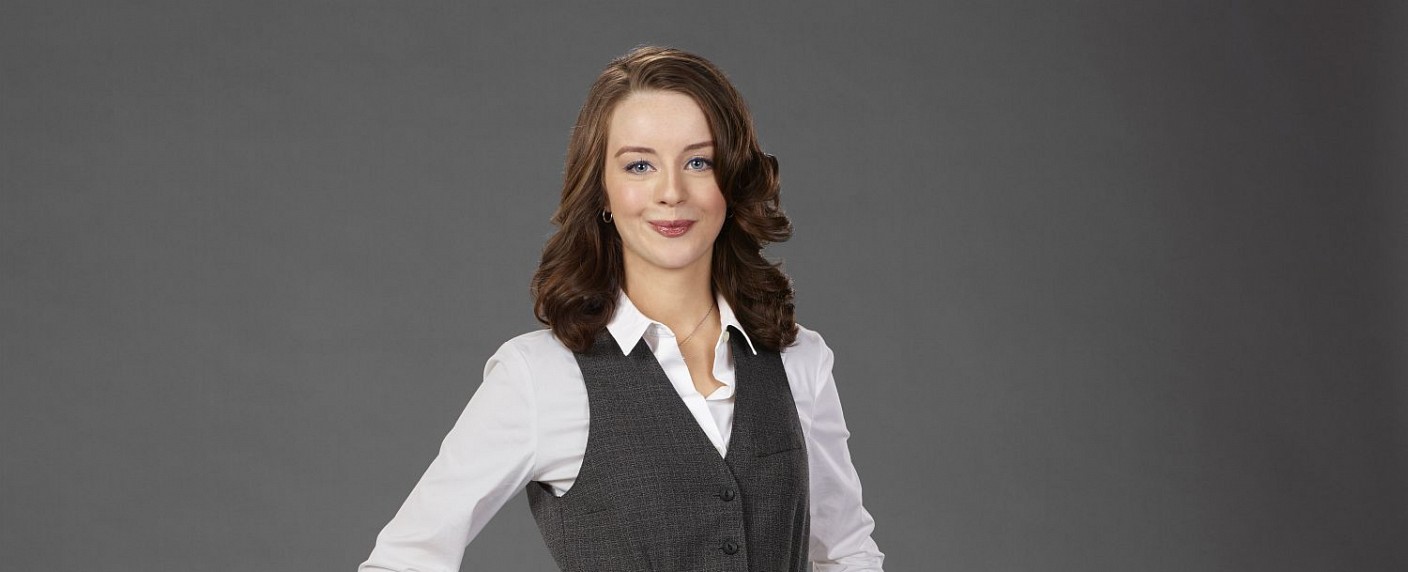 „Once Upon a Time“ engagiert Kacey Rohl („Hannibal“) als Abenteurerin – Junger Herkules verpflichtet, junge Snow kehrt zurück – Bild: Global