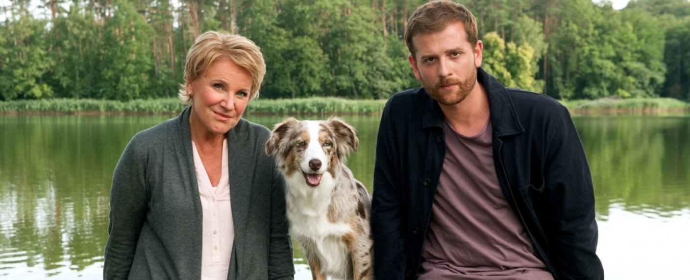 „Käthe und ich“: Starttermin für neue Mariele-Millowitsch-Reihe – Medical-Drama um Mensch-Tier-Therapiegespann – Bild: ARD Degeto/​Britta Krehl