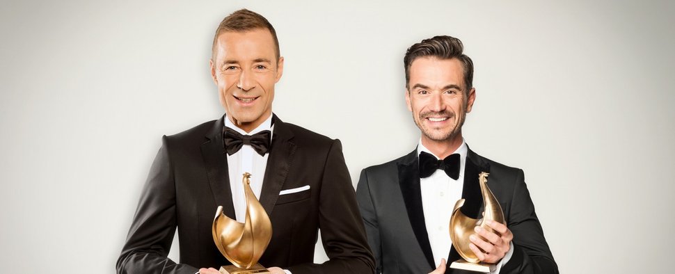 Kai Pflaume (l.) und Florian Silbereisen moderieren die Goldene Henne 2025 – Bild: MDR Montage/SUPERillu/Toelle Uwe
