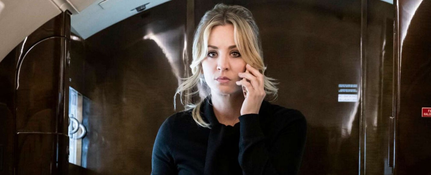 Aus für „The Flight Attendant“: Serie mit Kaley Cuoco endet nach zwei Staffeln – Keine Fortsetzung für Thriller-Comedyserie mit „The Big Bang Theory“-Star – Bild: HBO Max