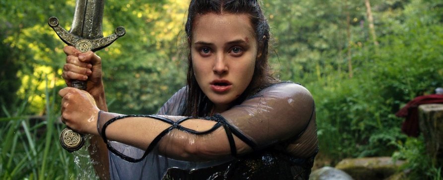 „Cursed“: Neuer Blick auf Artus-Sage mit Blutregen und Flatterwesen – Review – Netflix’ Fantasyserie trotz weiblicher Perspektive zu konventionell inszeniert – Bild: 2020 Netflix, Inc.