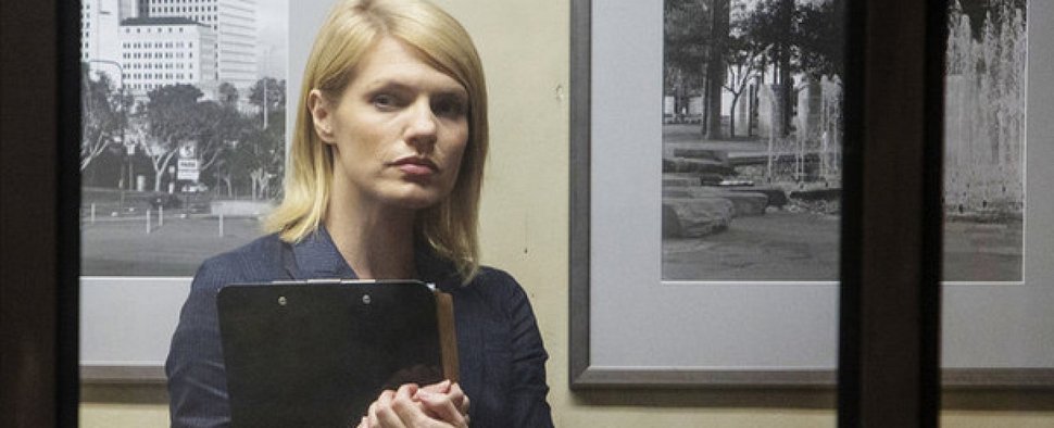 Kathleen Rose Perkins in „Colony“ – Bild: USA Network