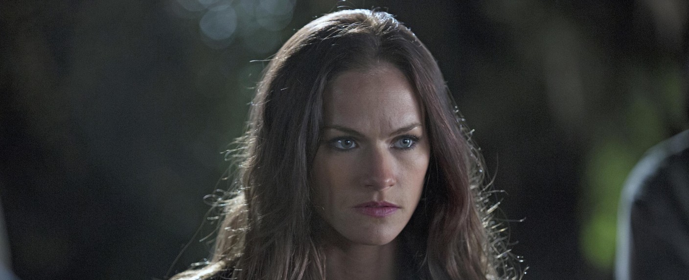„Van Helsing“: Kelly Overton („True Blood“) mit Titelrolle in Syfy-Serie – Neue Vampirjägerin führt den Kampf ihres Vaters fort – Bild: HBO