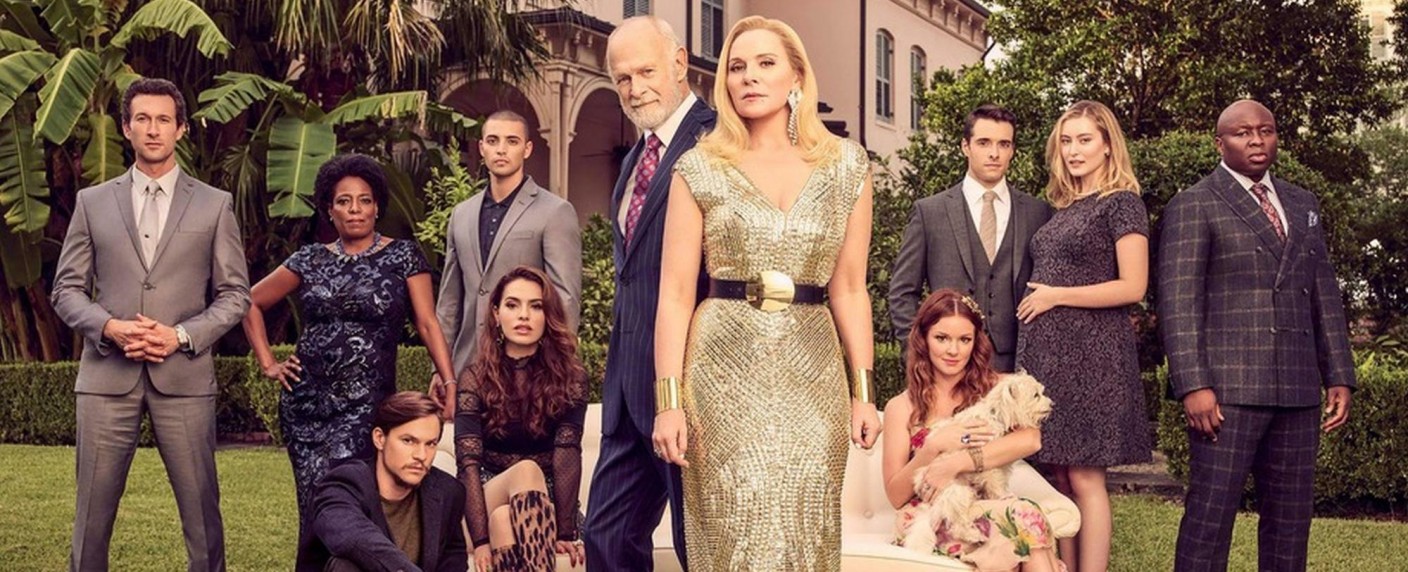 „Filthy Rich“: Trailer zu Kim-Cattrall-Serie von FOX – Soapiges Drama mit „Sex and the City“-Star ab September – Bild: FOX