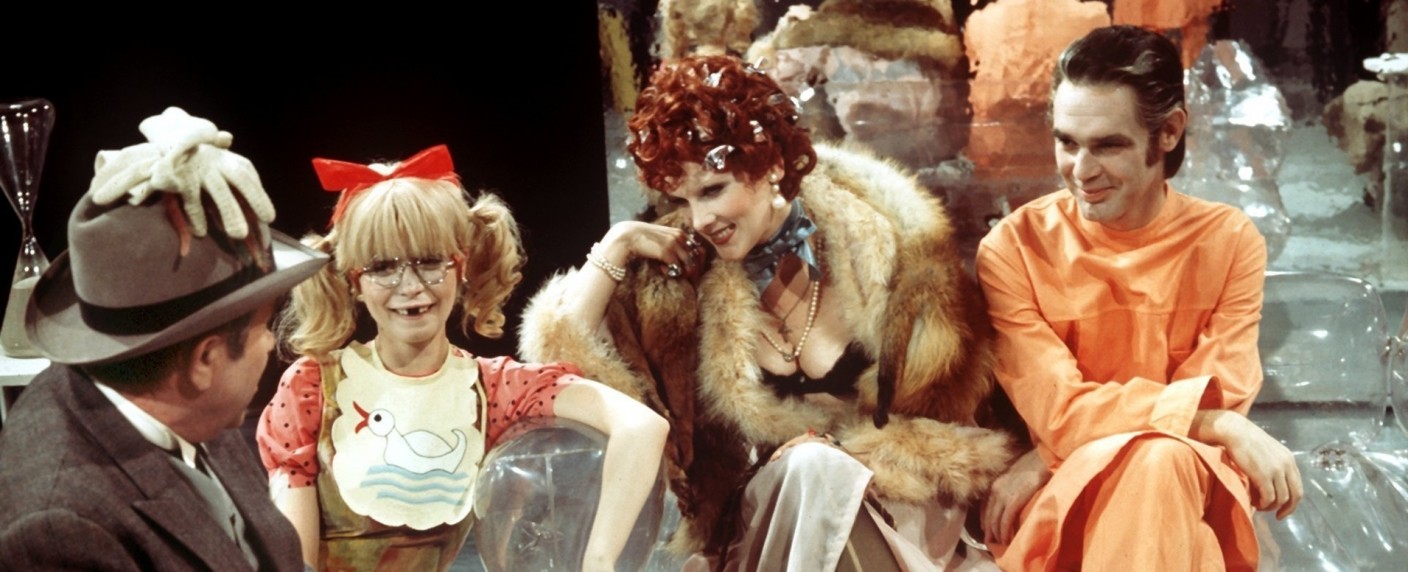 „Das Beste aus der Glotze“: „ZDF-History“ widmet sich „Krimis, Heimat und Klimbim“ – Nostalgische Doku heute Abend im ZDF – Bild: ZDF/​Horst Ossinger