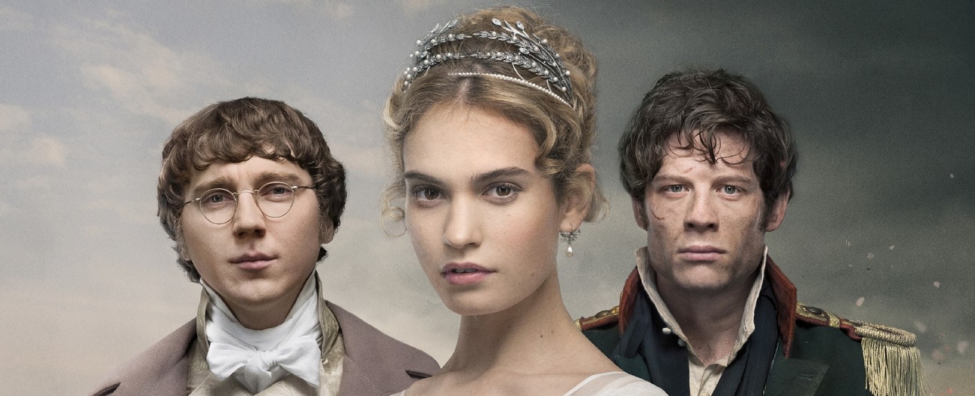 „Krieg und Frieden“: BBC-Miniserie mit „Downton Abbey“-Star feiert späte Free-TV-Premiere – One zeigt Mehrteiler mit Lily James, Paul Dano und James Norton – Bild: RTL Passion /​ BBC
