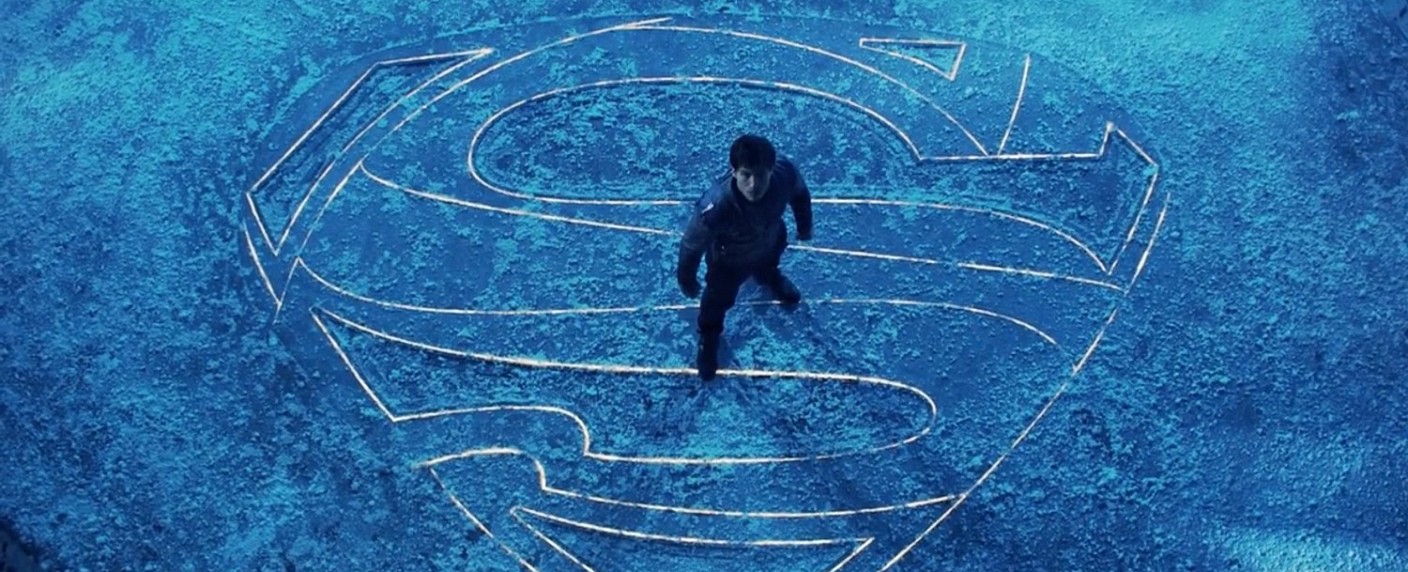 „Krypton“: Superman-Prequel als leicht wirrer Zeitreise-Thriller – Review – „Man of Steel“-Autor macht den noch jugendlichen Opa routiniert zum trotzigen Protagonisten – Bild: Syfy