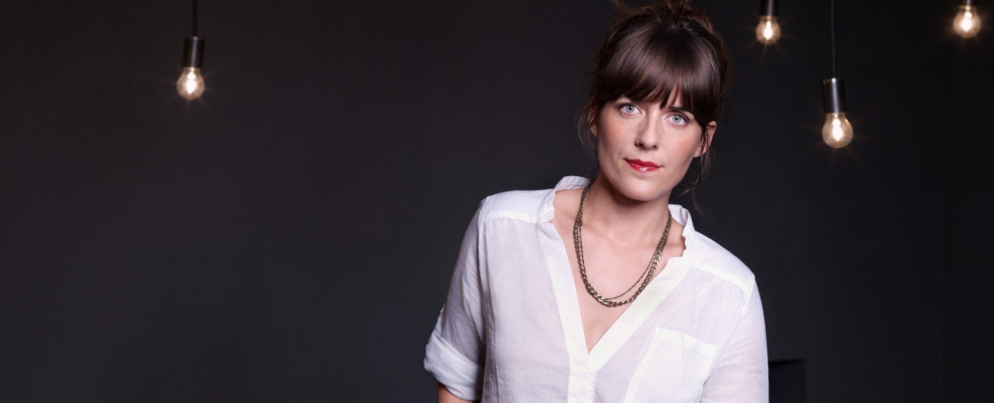 „Kuttner plus Zwei“: Drehstart zur dritten Staffel – Neue Folgen mit Nazan Eckes, Stefan Niggemeier, Dunja Hayali und Co. – Bild: ZDF/​Marcus Höhn