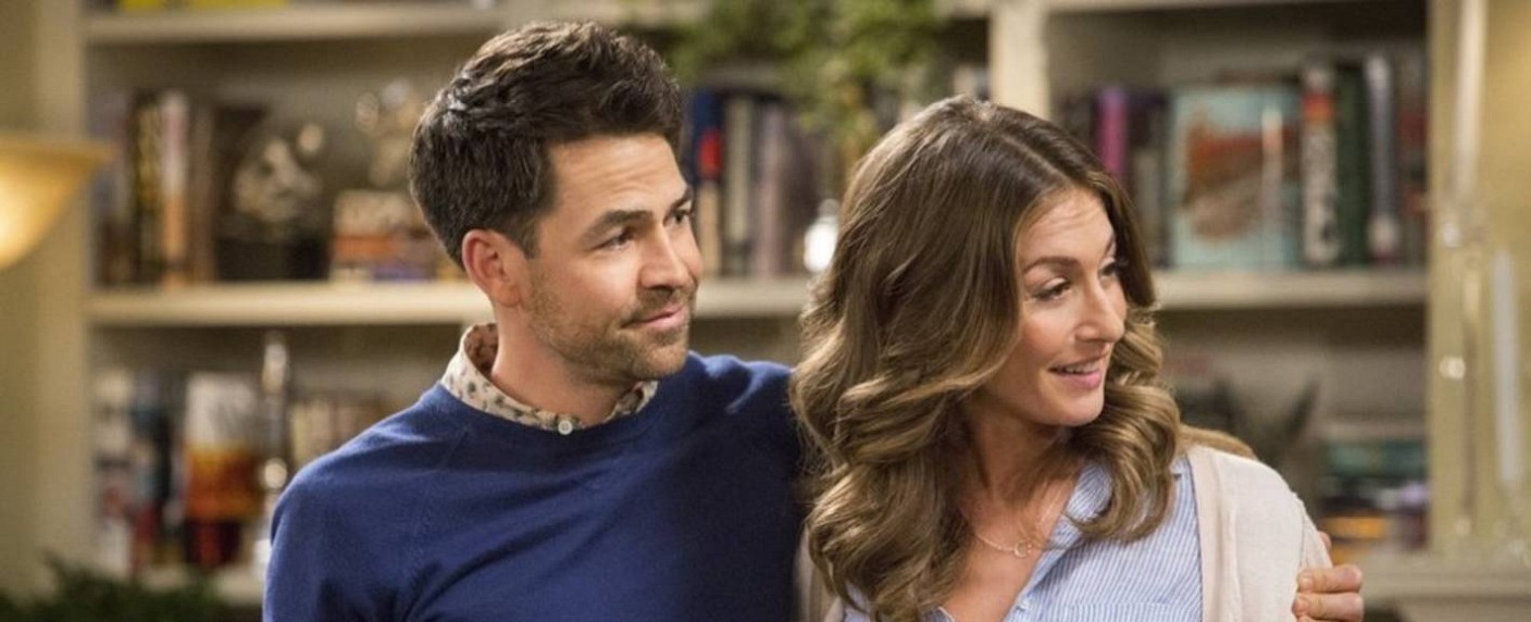 Kyle Howard („My Boys“) neben Alice Eve in CBS-Comedy-Pilot – „Hannah Royce’s Questionable Choices“ bringen drei Ex-Männer – Bild: TBS/​Danny Feld