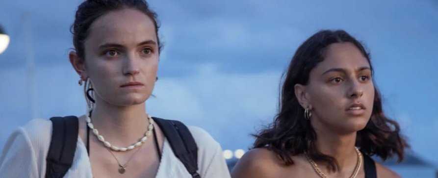 „No Escape“: Trailer und Termin für Thriller mit Rhianne Barreto („The Outlaws“) – Zwei junge Frauen geraten auf der Flucht in eine Sackgasse – Bild: Paramount+